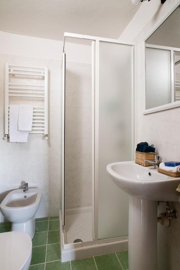 Borgo Hospitality Lägenhet San Piero a Sieve Exteriör bild
